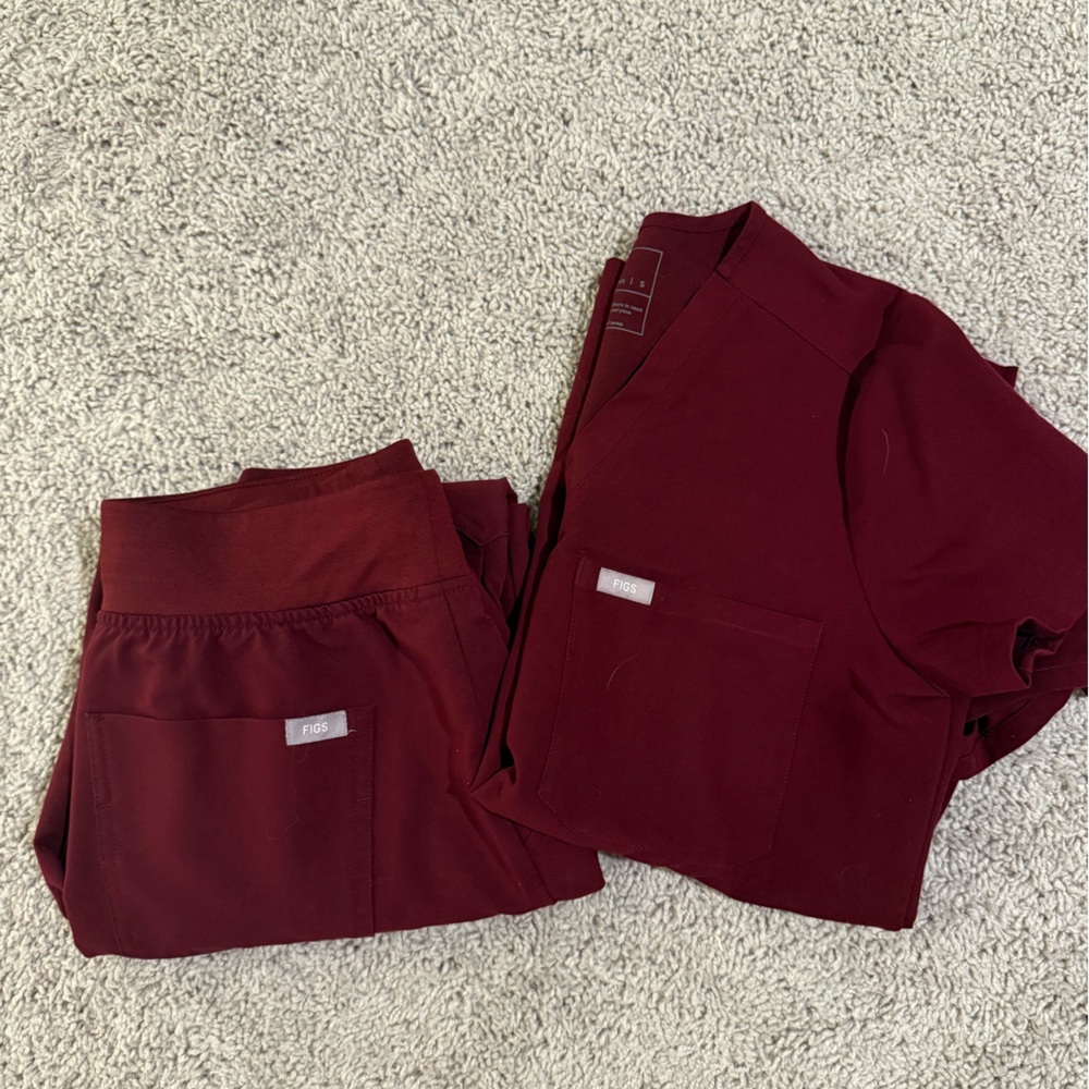 Figs scrub set- Catrina top and Zamora jogger